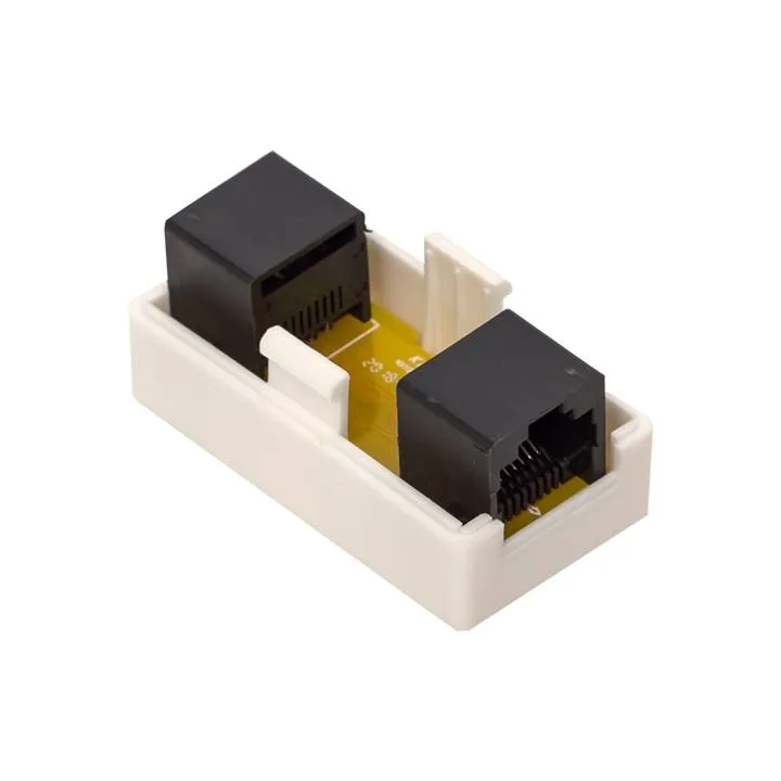 Адаптер проходной TERACOM Cat.5E неэкранированный RJ45-RJ45 белый Адаптер проходной TERACOM Cat.5E неэкранированный RJ45-RJ45 белый